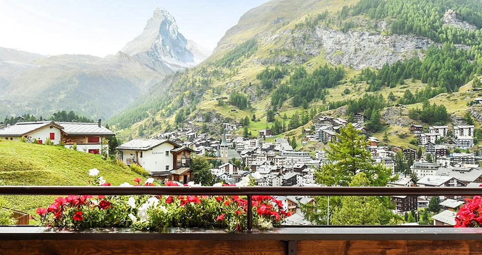 Lovely views of the Matterhorn. Photo: Hotel Alpenroyal - image_3